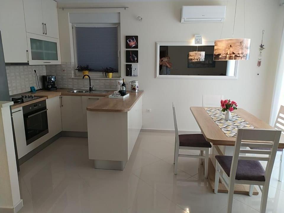Apartman Pejic,Makarska,Veliko Brdo Exterior photo